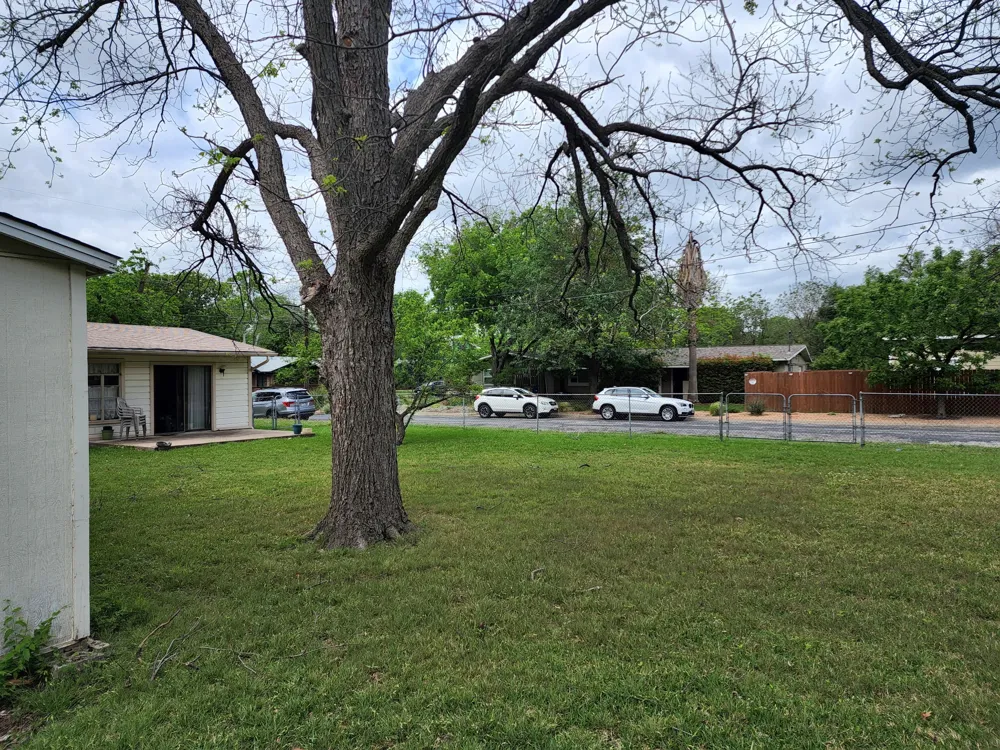 1716 Karen Avenue Austin, TX 78757