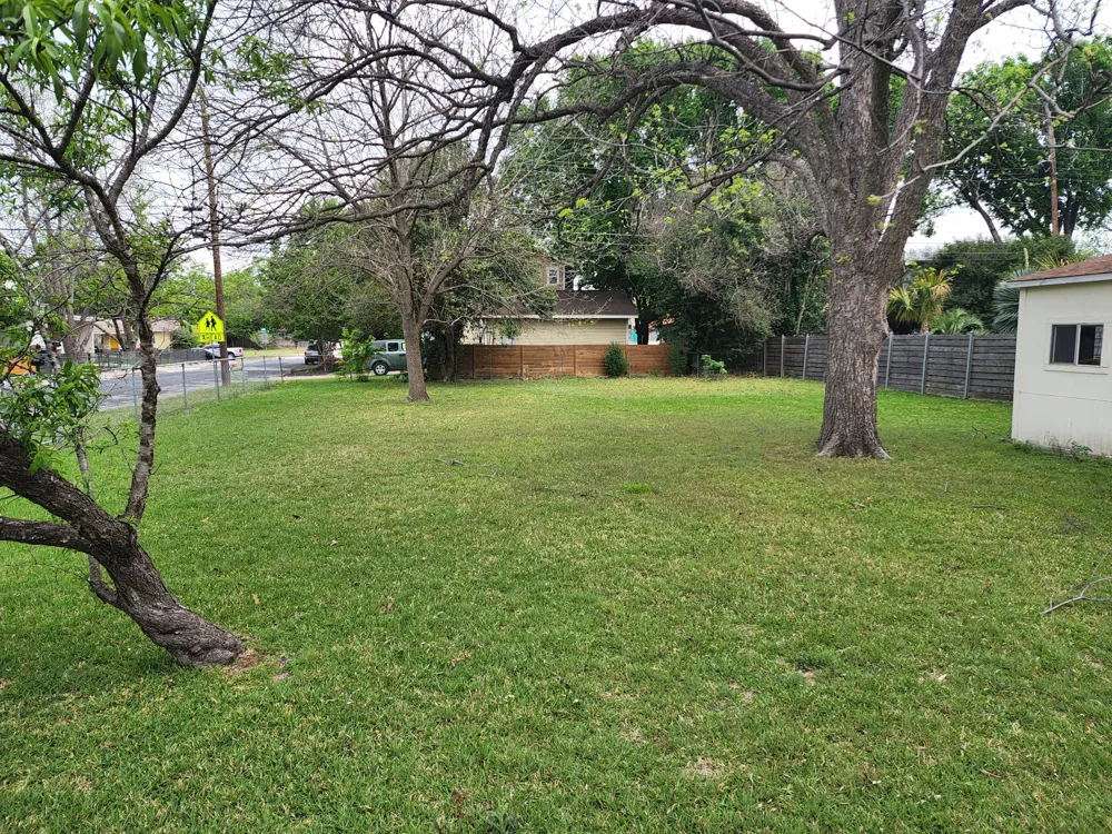 1716 Karen Avenue Austin, TX 78757
