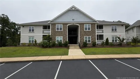260 Gallery Drive #301