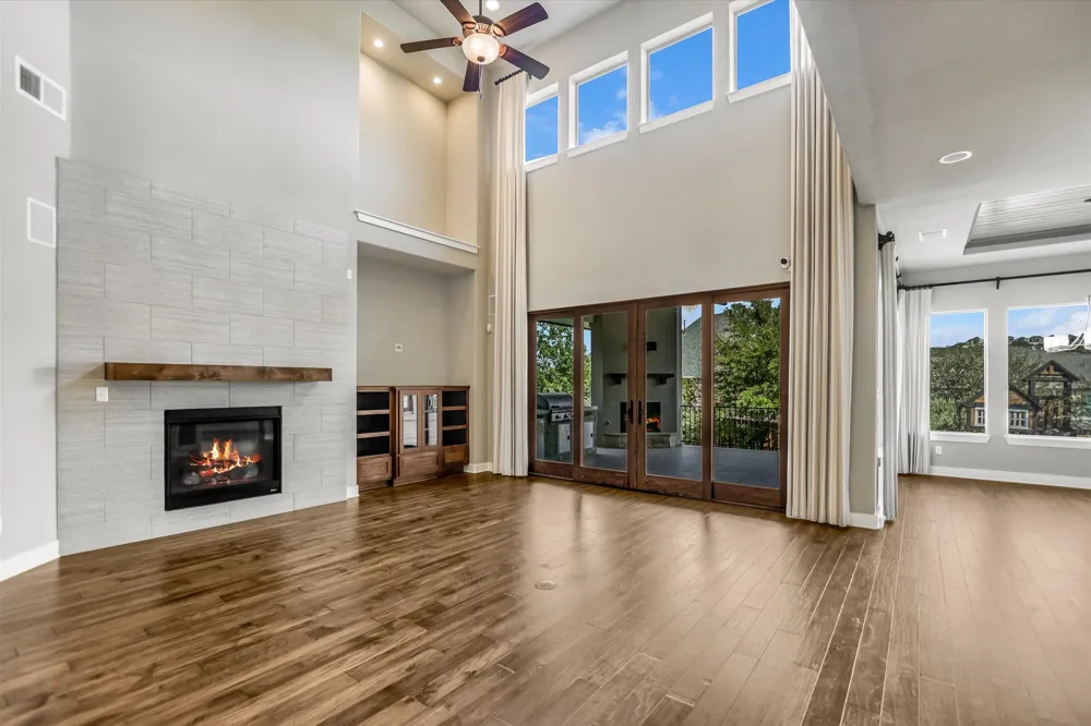 6005 Empresa Drive Austin, TX 78738