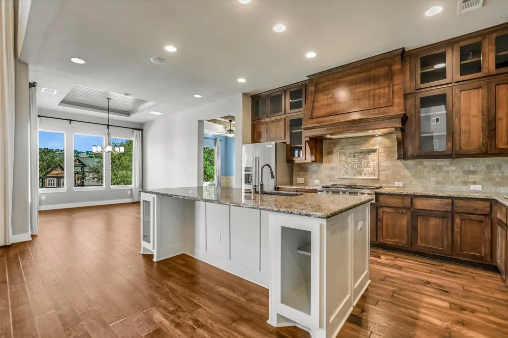 6005 Empresa Drive Austin, TX 78738