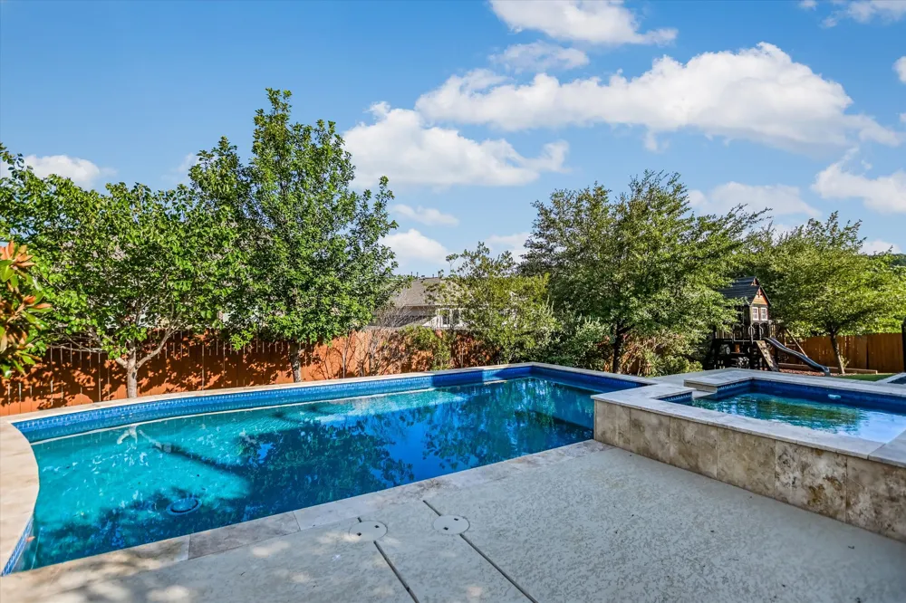 6005 Empresa Drive Austin, TX 78738