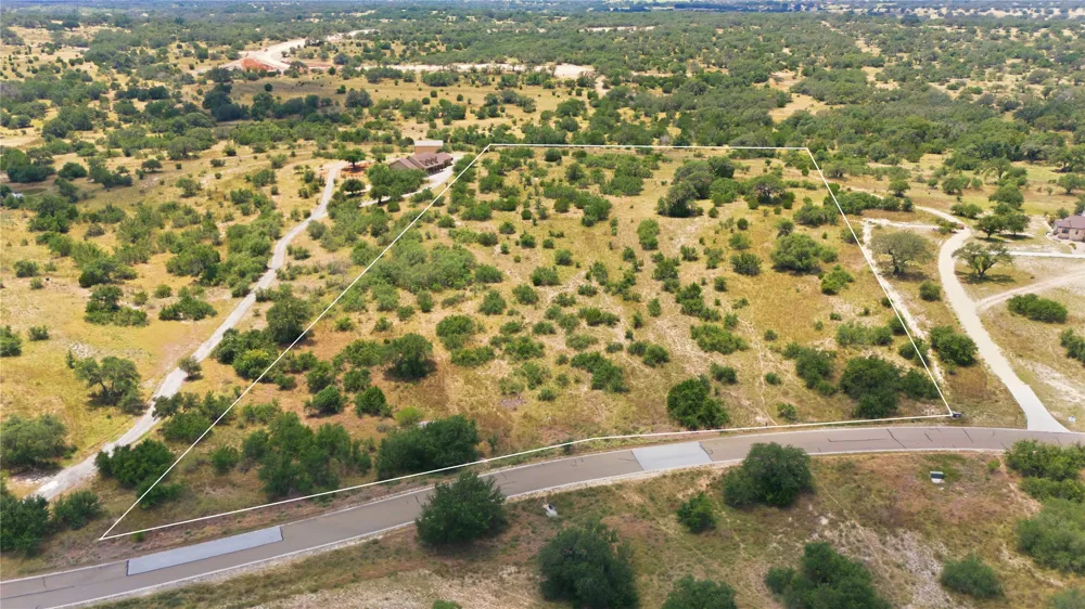 963 Summit Ridge Trail Drive Johnson City, TX 78636