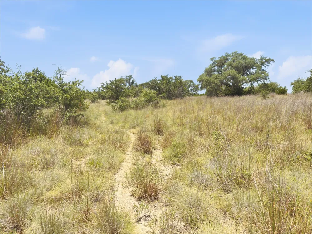 963 Summit Ridge Trail Drive Johnson City, TX 78636