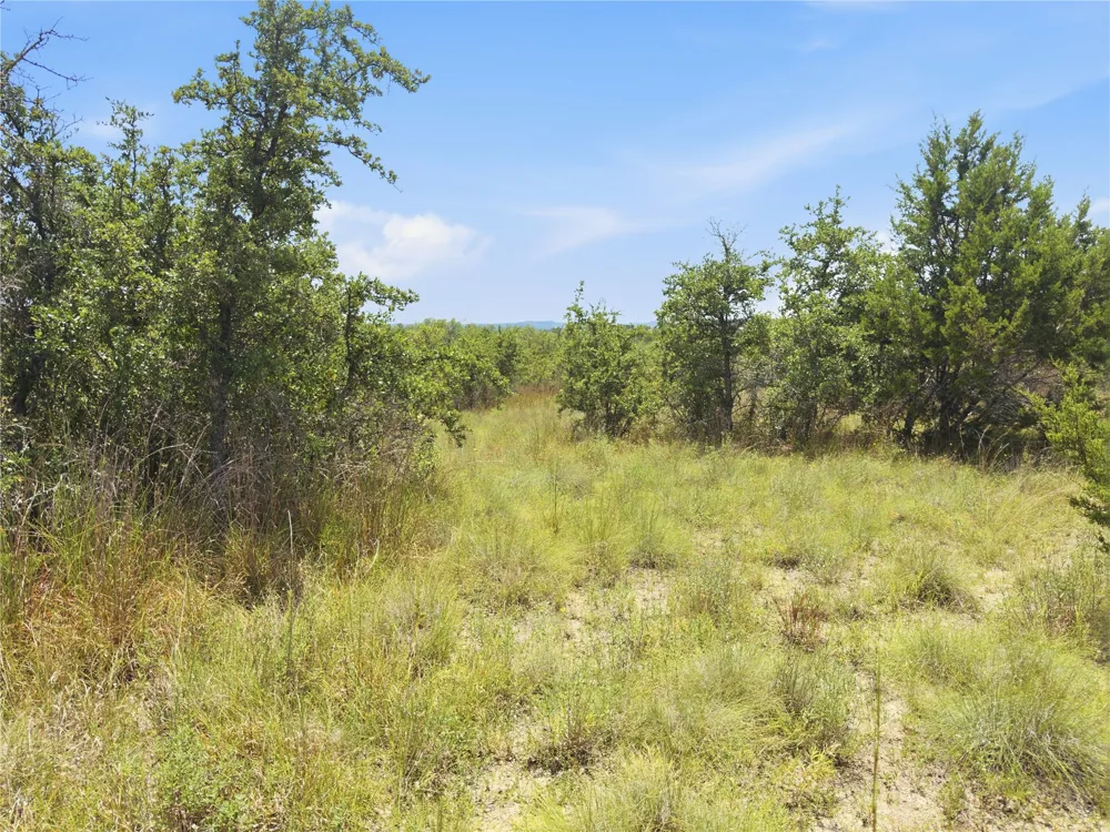 963 Summit Ridge Trail Drive Johnson City, TX 78636