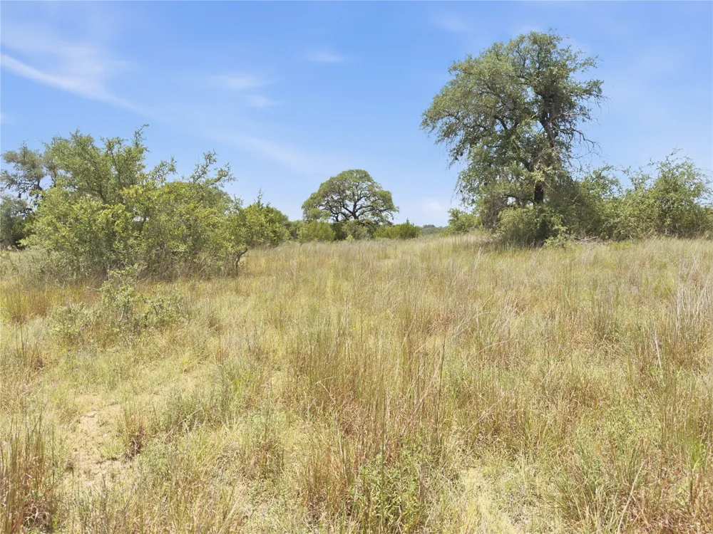 963 Summit Ridge Trail Drive Johnson City, TX 78636