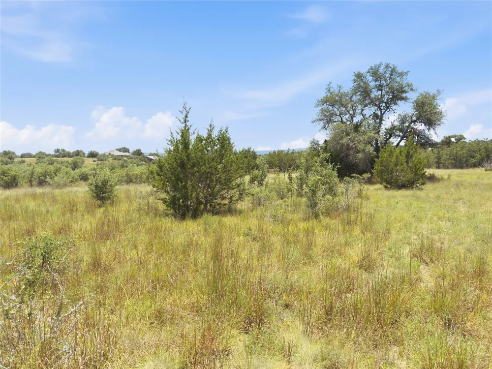 963 Summit Ridge Trail Drive Johnson City, TX 78636