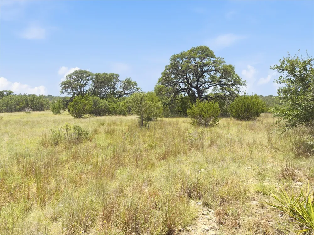 963 Summit Ridge Trail Drive Johnson City, TX 78636