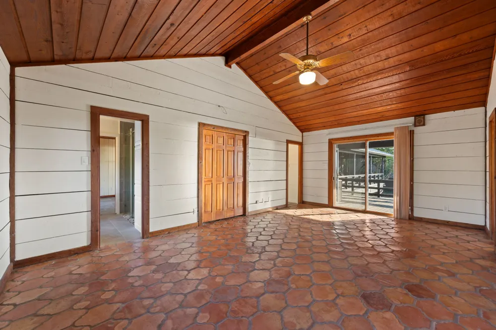 21106 Lakeshore Drive Lago Vista, TX 78645