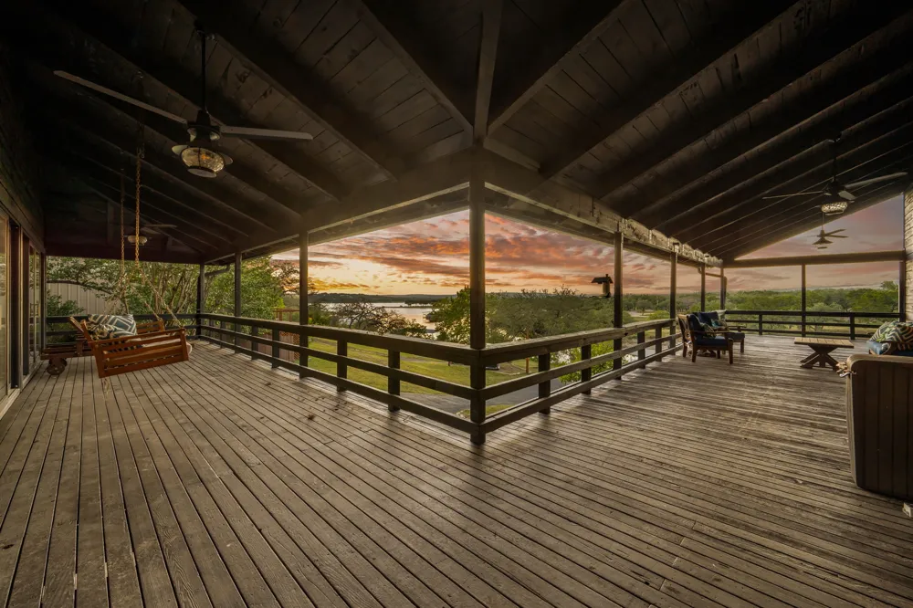 21106 Lakeshore Drive Lago Vista, TX 78645