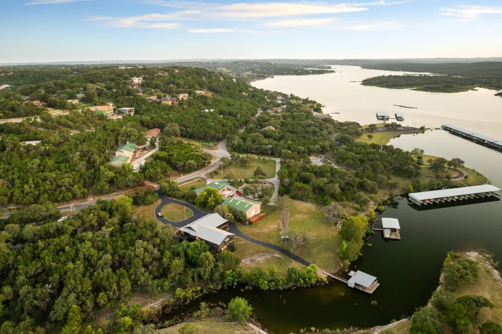 21106 Lakeshore Drive Lago Vista, TX 78645
