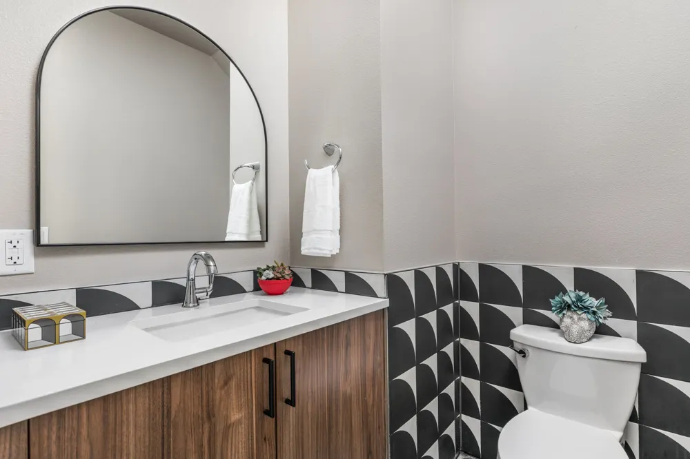 631 Tillery Street #1 Austin, TX 78702
