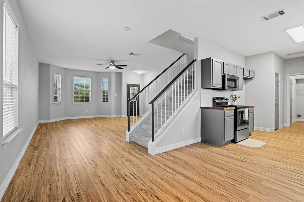 919 Washburn Drive Leander, TX 78641
