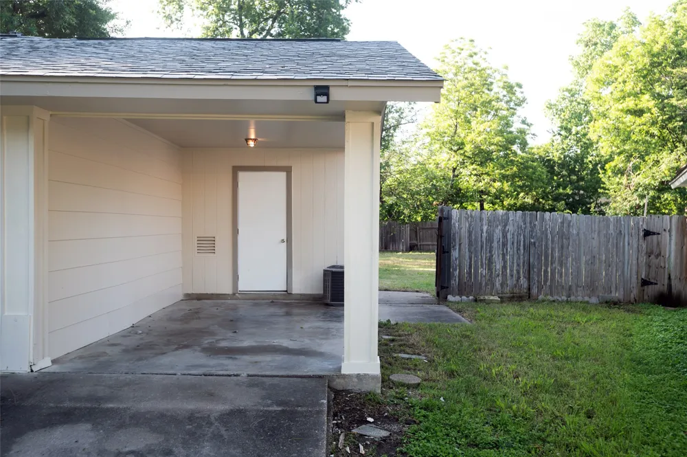 1407 Click Cove #B Austin, TX 78758
