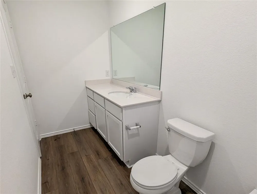 152 Avre Loop Kyle, TX 78640