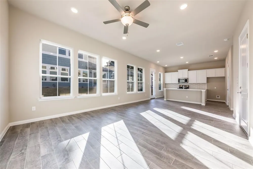 1015 Vista View Drive #2101 Georgetown, TX 78626