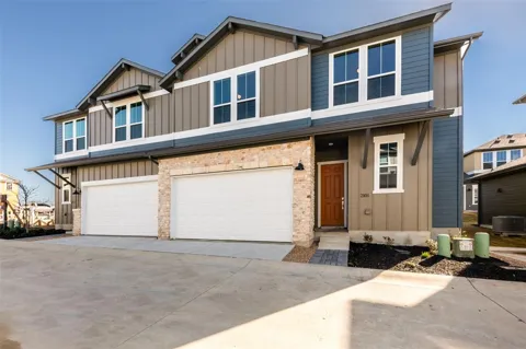 1015 Vista View Drive #2101