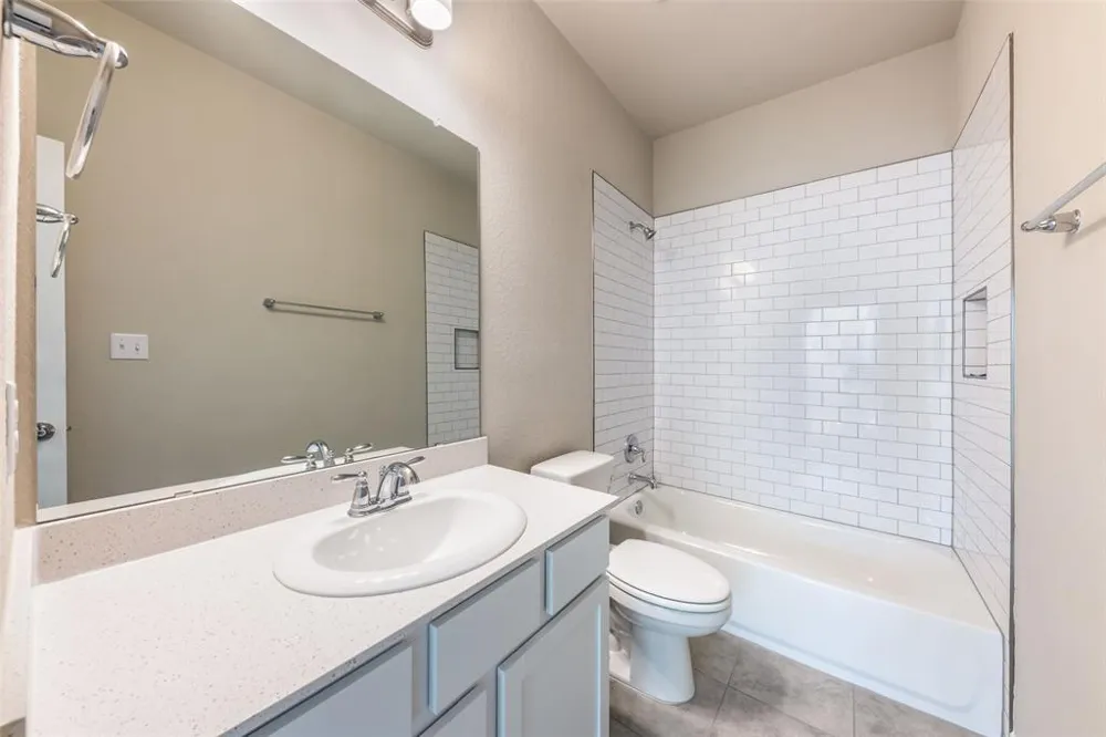 1015 Vista View Drive #2101 Georgetown, TX 78626