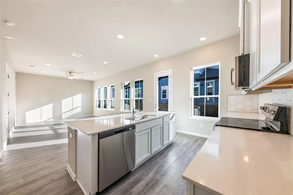 1015 Vista View Drive #2101 Georgetown, TX 78626