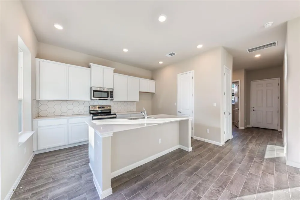1015 Vista View Drive #2101 Georgetown, TX 78626