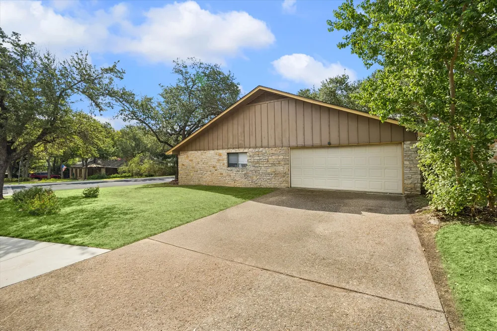 7115 Danwood Drive Austin, TX 78759