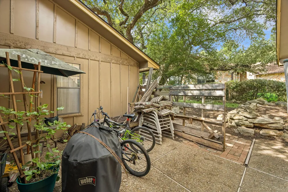 7115 Danwood Drive Austin, TX 78759