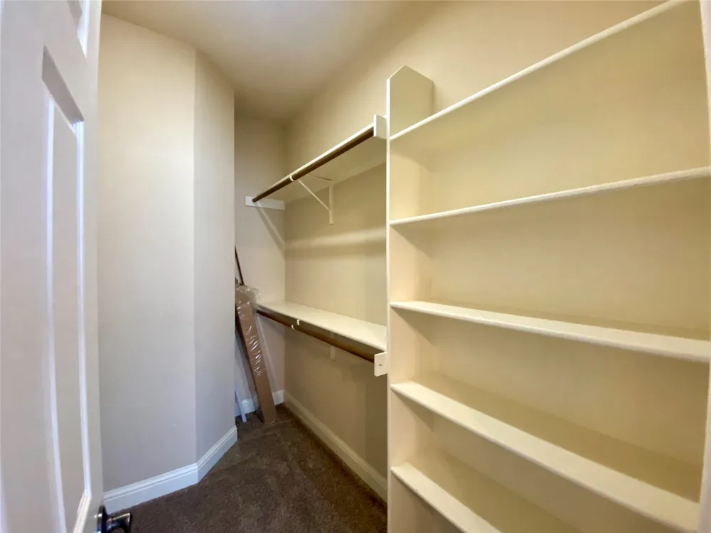 2009 Emma Long Street Austin, TX 78723