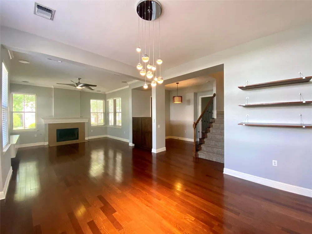 2009 Emma Long Street Austin, TX 78723