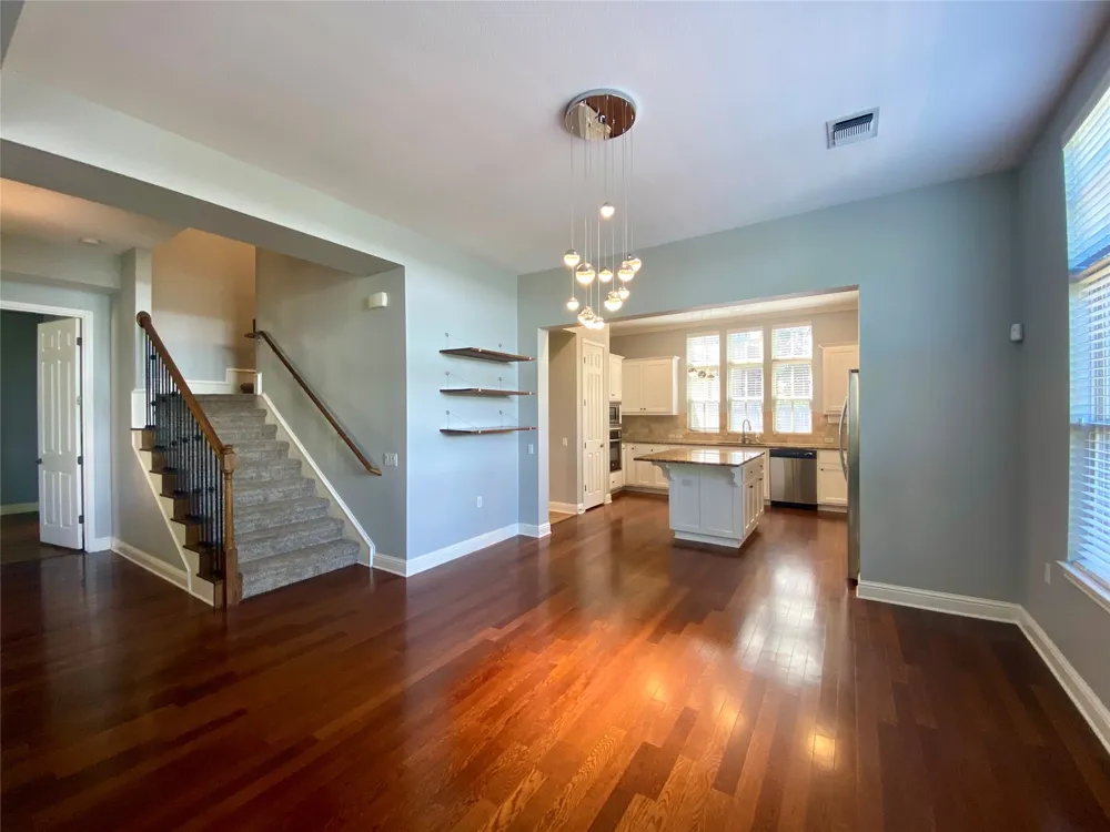 2009 Emma Long Street Austin, TX 78723