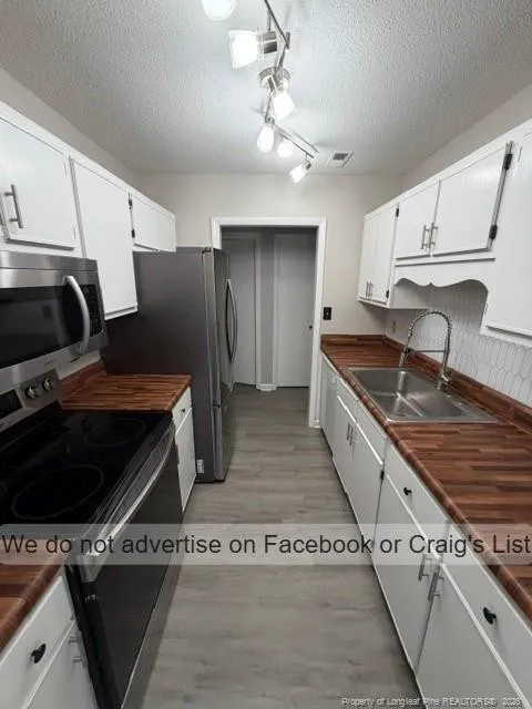 209 Eppingdale Drive Spring Lake, NC 28390