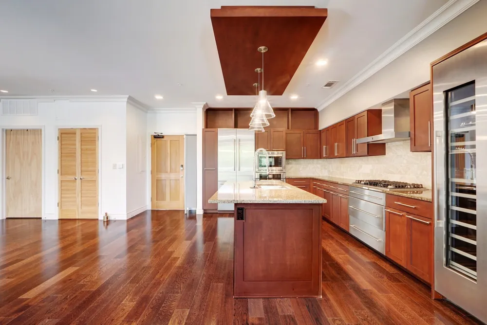 1600 Barton Springs Road #6306 Austin, TX 78704