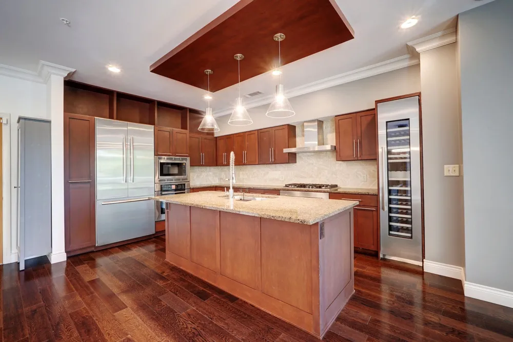 1600 Barton Springs Road #6306 Austin, TX 78704