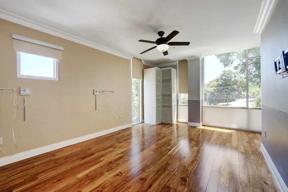 1600 Barton Springs Road #6306 Austin, TX 78704