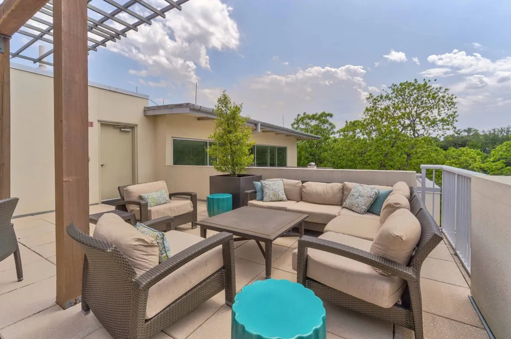 1600 Barton Springs Road #6306 Austin, TX 78704
