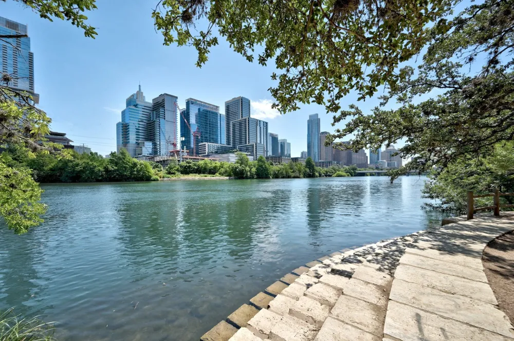 1600 Barton Springs Road #6306 Austin, TX 78704