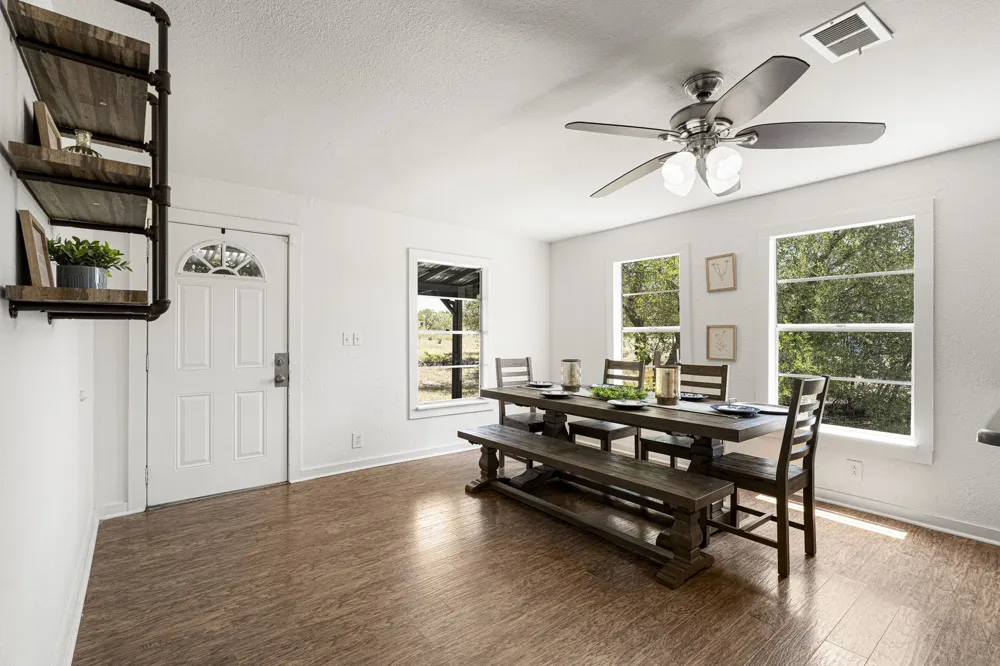 2591 Spring Valley Drive Dripping Springs, TX 78620