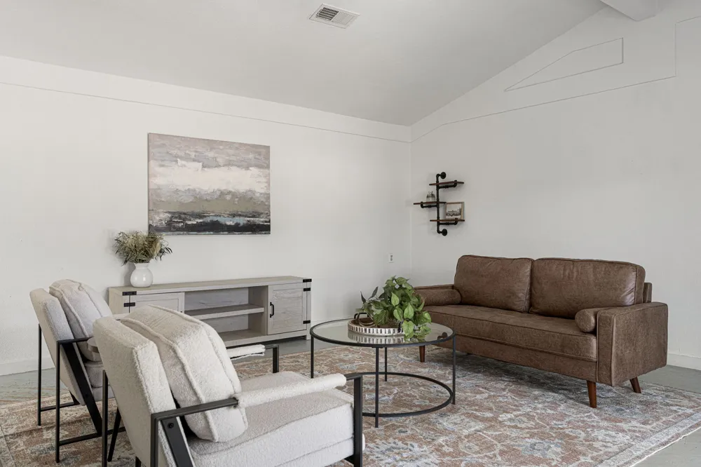 2591 Spring Valley Drive Dripping Springs, TX 78620