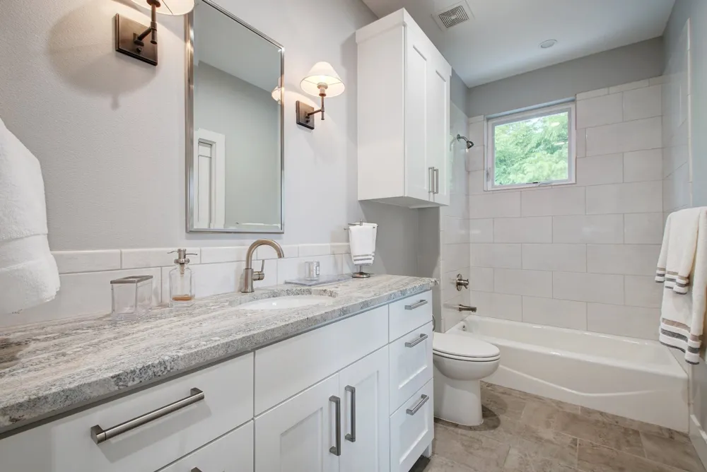 4613 Harmon Avenue Austin, TX 78751