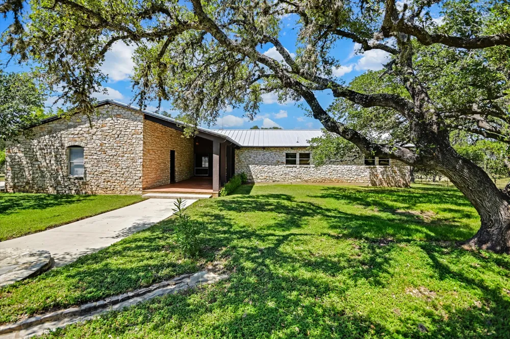3900 FM 2325 Wimberley, TX 78676