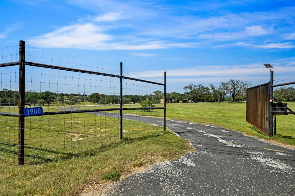 3900 FM 2325 Wimberley, TX 78676