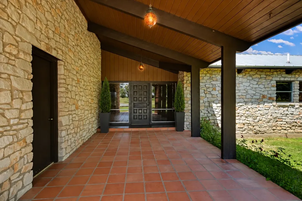 3900 FM 2325 Wimberley, TX 78676