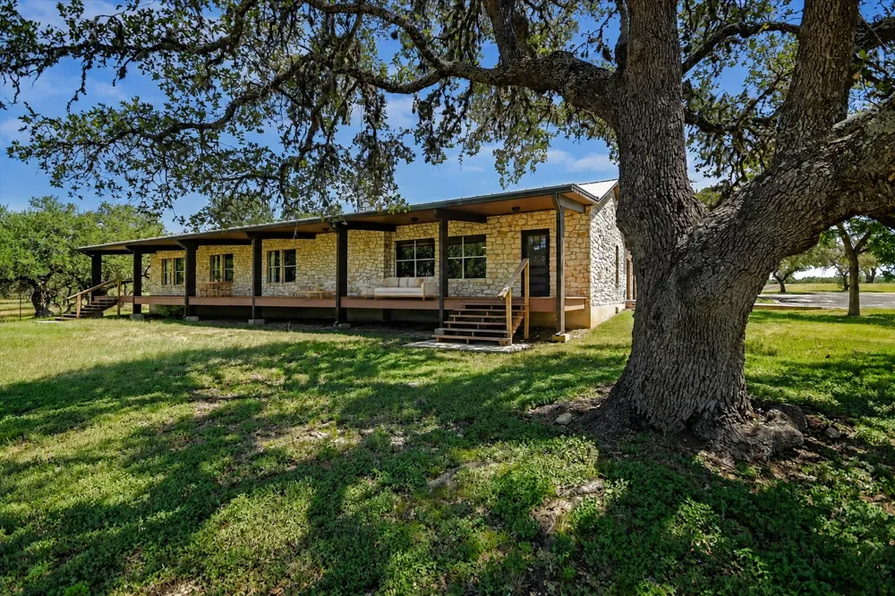 3900 FM 2325 Wimberley, TX 78676