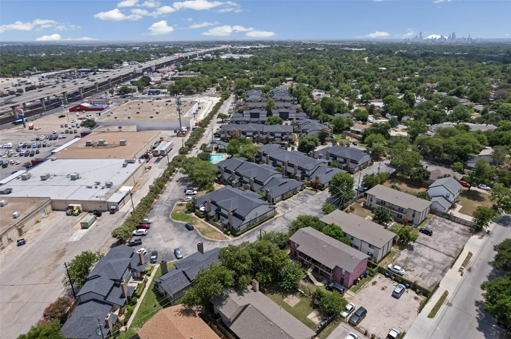 1748 Ohlen Road #68 Austin, TX 78757
