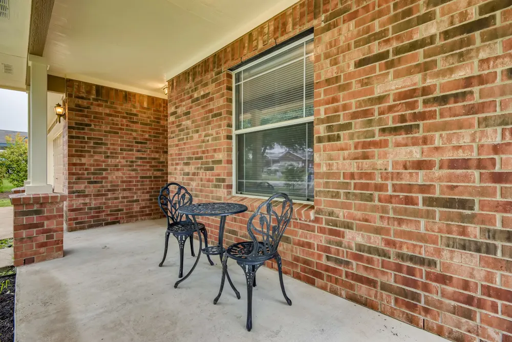 123 Loon Lake Drive Kyle, TX 78640