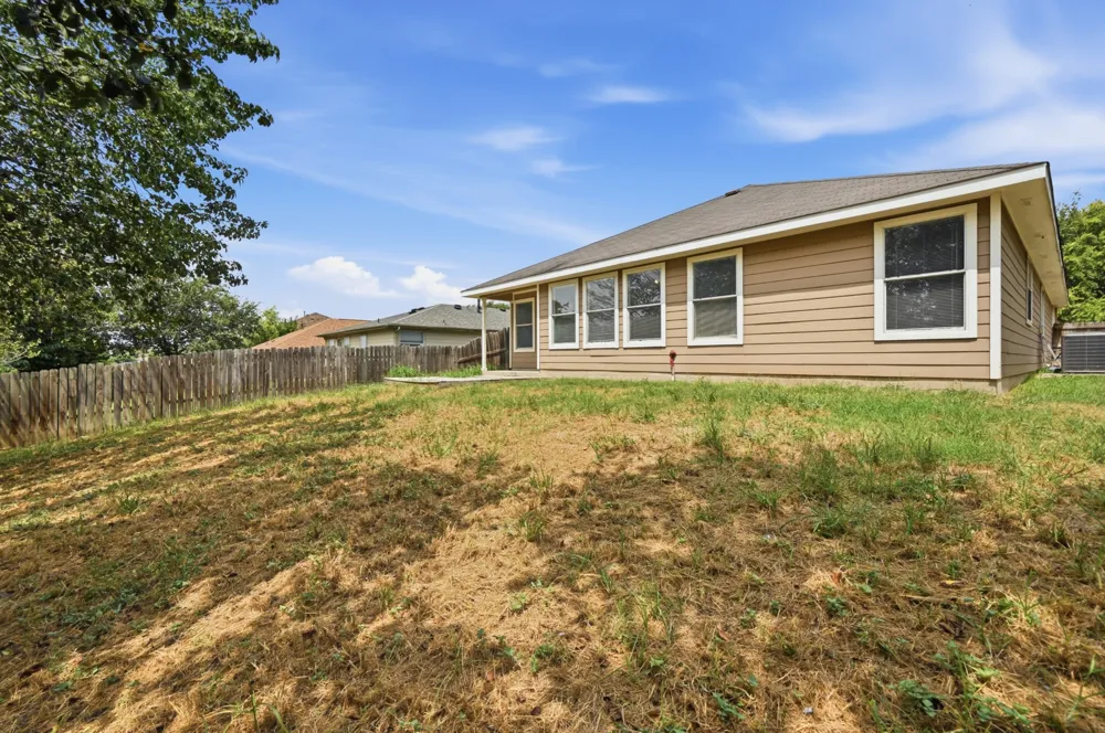 123 Loon Lake Drive Kyle, TX 78640
