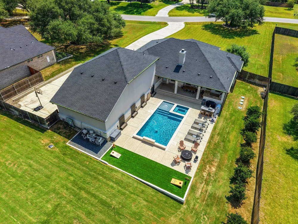8451 Spring Creek Loop Salado, TX 76571