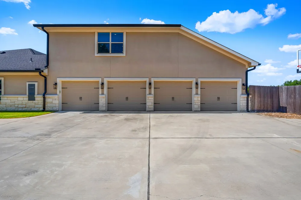 8451 Spring Creek Loop Salado, TX 76571