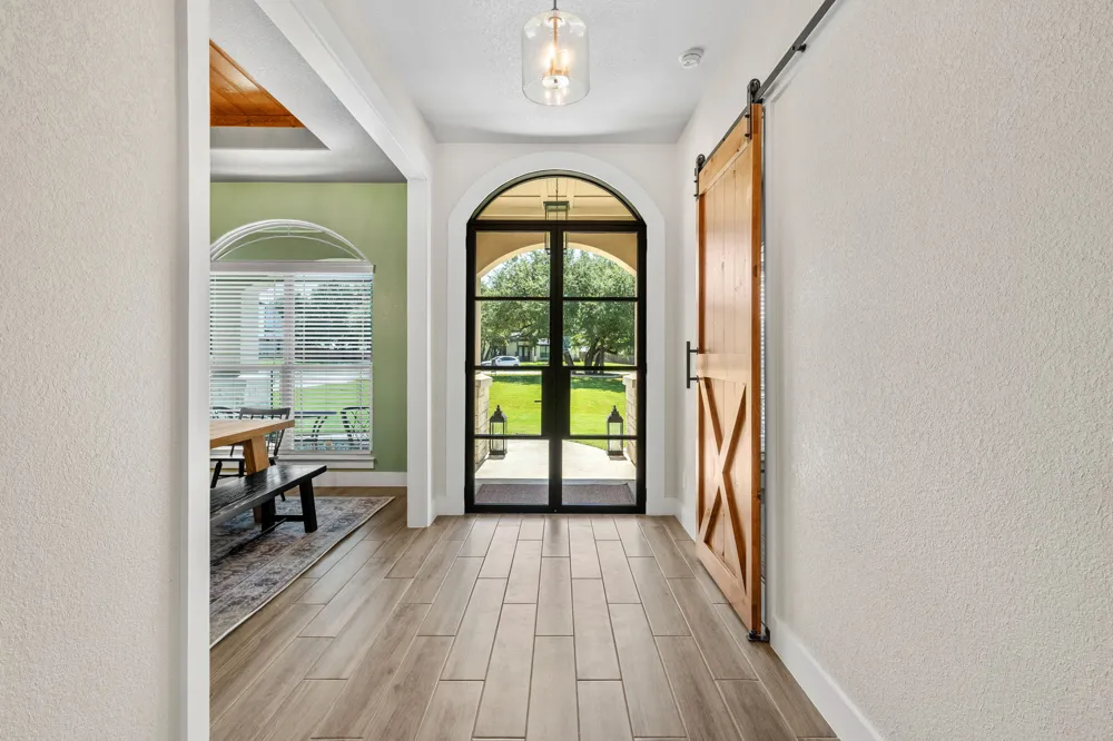 8451 Spring Creek Loop Salado, TX 76571