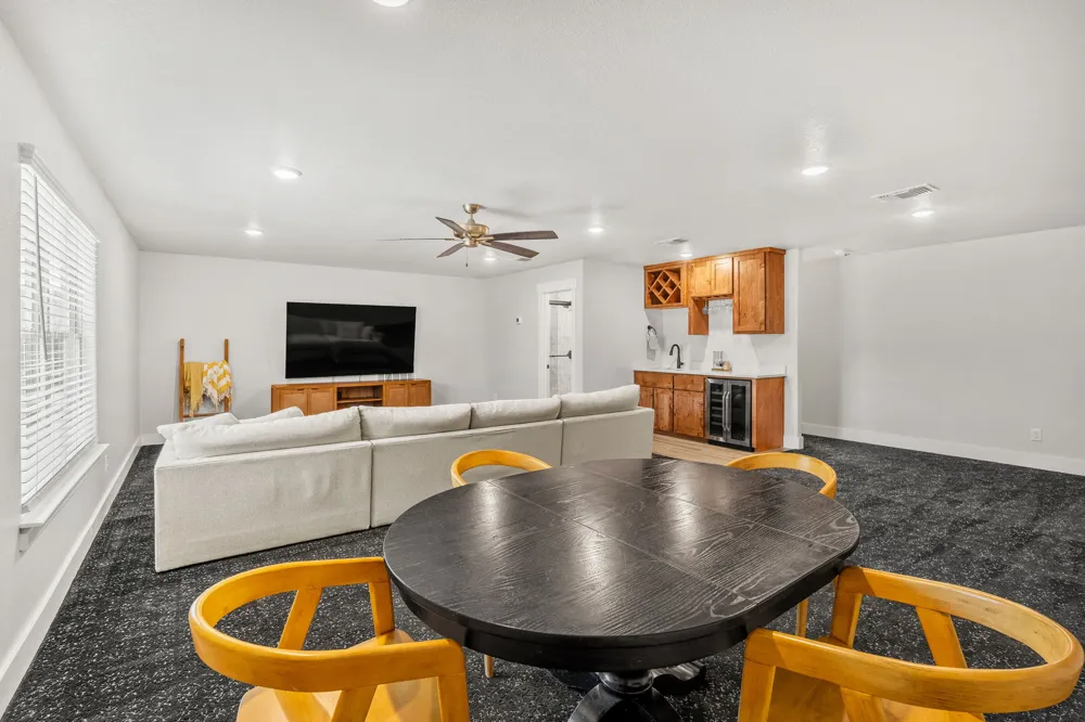 8451 Spring Creek Loop Salado, TX 76571