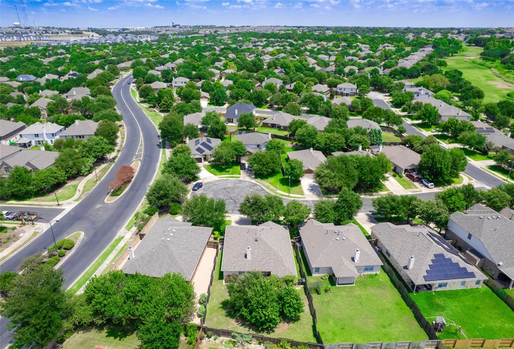 803 Broken Trace Court Round Rock, TX 78665